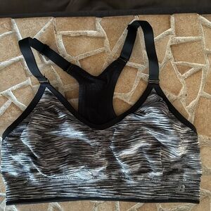 3/$25 new balance sports bra